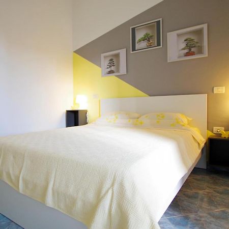 Aparments Orange & Blue Apartment Fazana Exterior photo