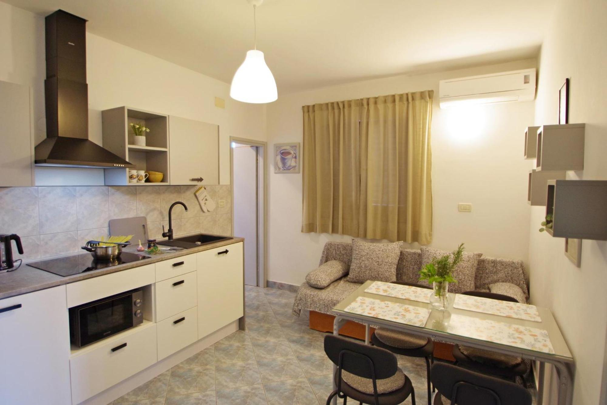 Aparments Orange & Blue Apartment Fazana Exterior photo